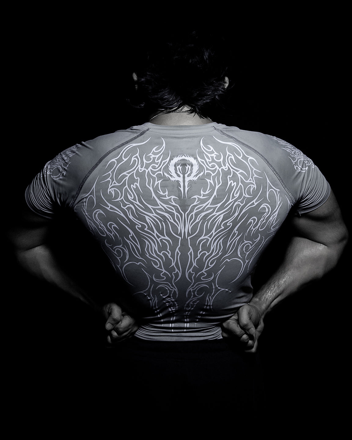 WRAITHSKIN COMPRESSION T-SHIRT [DIVINITY GREY]
